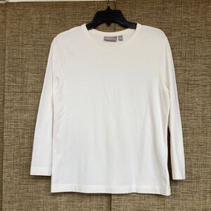 Croft and Barrow cotton off white long sleeve tee shirt